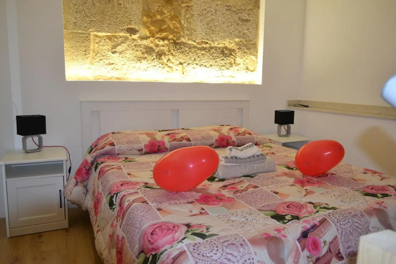 Regina Lucia casa vacanze Syracuse Apartahotel